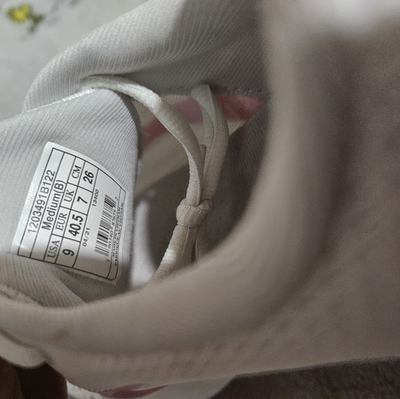 Brooks Signal 3 Running Shoes Size 9 White/ Pink - Picture 9 of 10